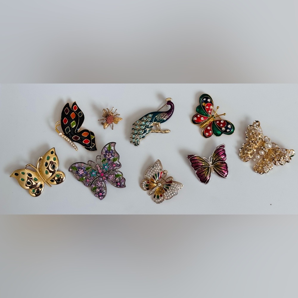 Vintage Brooch Lot: 7 Butterflies, 1 Beetle, and 1 Peacock (Napier) – Set of 9